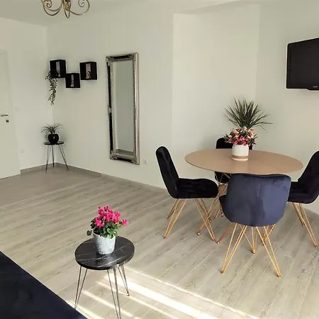 Appartement Pape Krvavica
